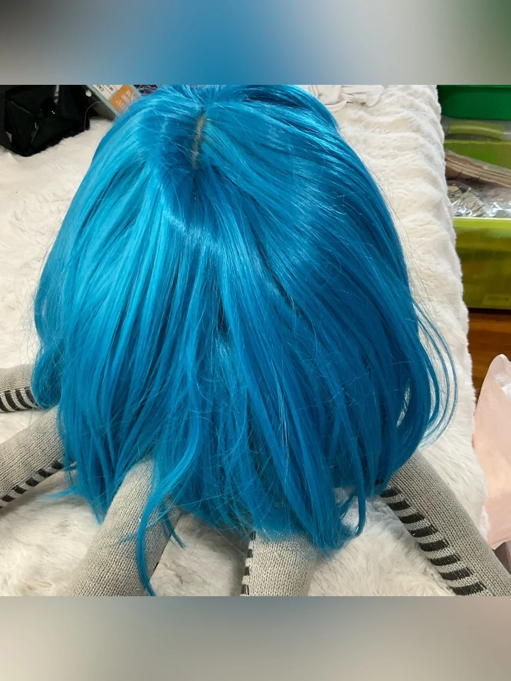 NWT vibrant blue cosplay wig, shoulder length with bangs, includes extras in pic